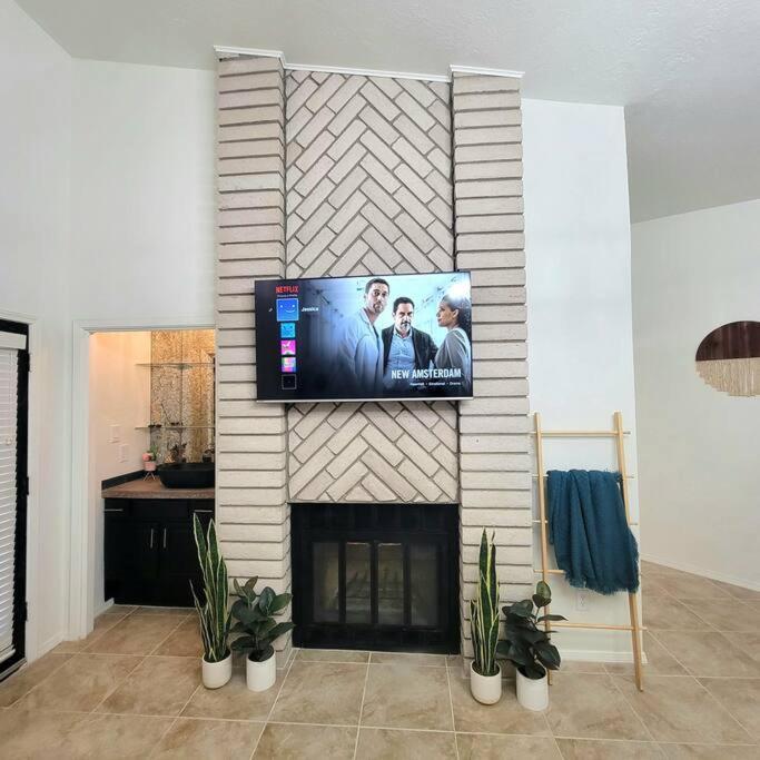 The Ritz Spa Sanctuary Hot Tub/Patio/Fam/Pet 라스크루시스 외부 사진