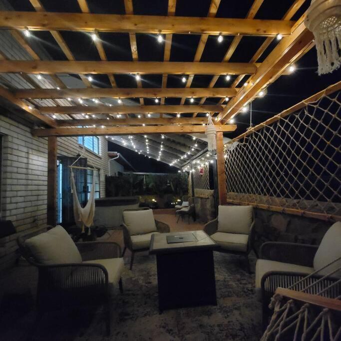 The Ritz Spa Sanctuary Hot Tub/Patio/Fam/Pet 라스크루시스 외부 사진