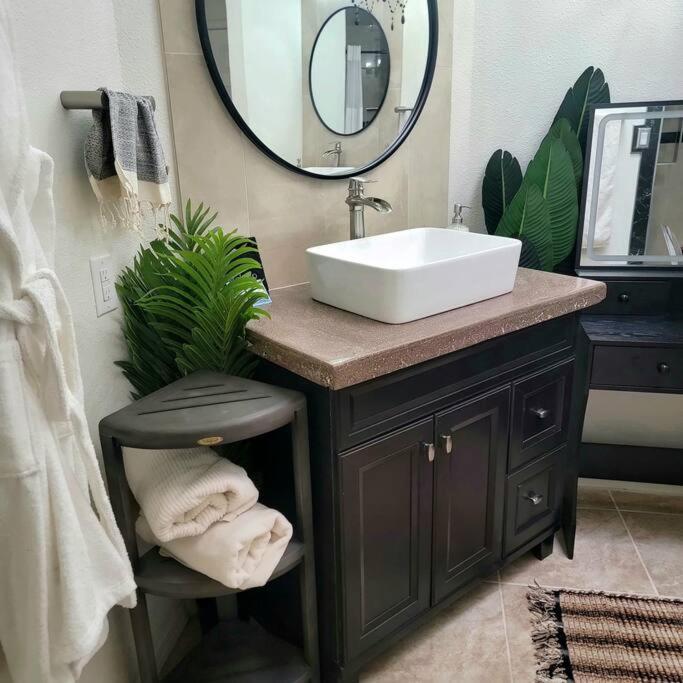 The Ritz Spa Sanctuary Hot Tub/Patio/Fam/Pet 라스크루시스 외부 사진