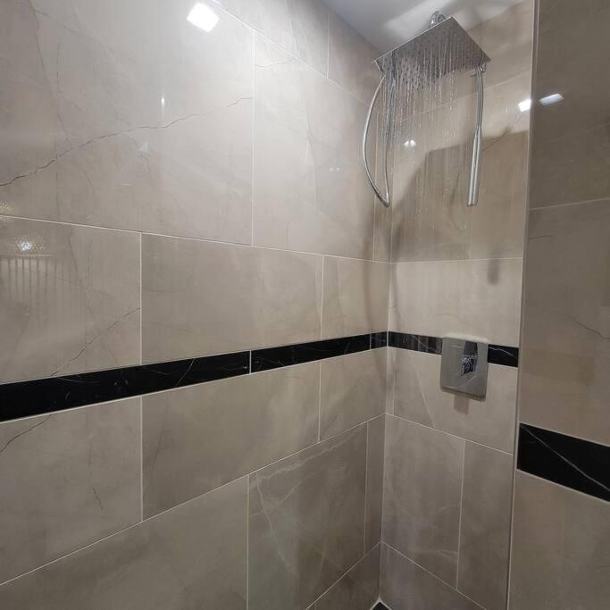 The Ritz Spa Sanctuary Hot Tub/Patio/Fam/Pet 라스크루시스 외부 사진