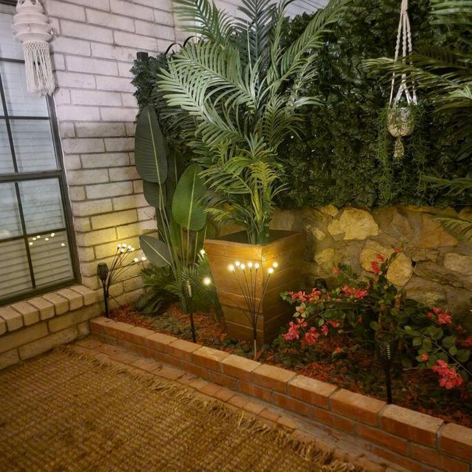 The Ritz Spa Sanctuary Hot Tub/Patio/Fam/Pet 라스크루시스 외부 사진